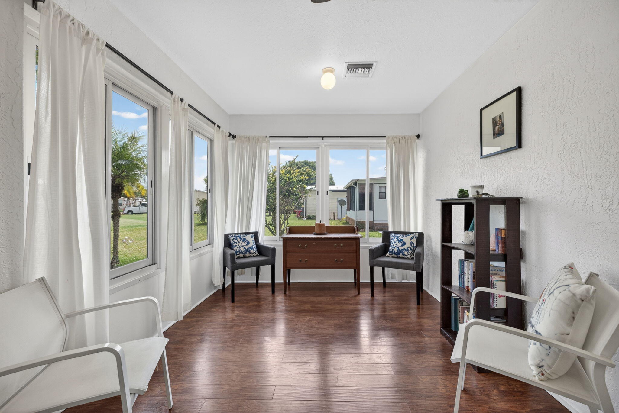SPANISH LAKES FAIRWAYS LEASEHOLD ESTATES - Residential