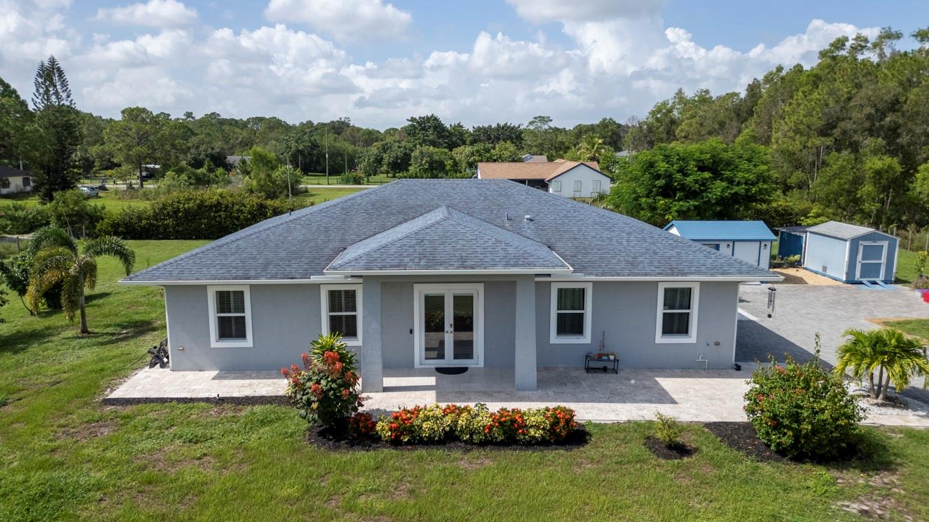 Welcome to your dream rental, where comfort, luxury, and Florida charm meet!! THIS CONTEMPORARY-STYLE 4 BEDROOM, 2.5 BATHROOM, single family home offers everything you've been looking for and more. With spacious living areas, a warm and inviting atmosphere, and a stunning outdoor oasis, this property is the definition of rental perfection. Feature Sparklin 15'x30' POOL with travertine patio, your own private paradise for sun-soaked days and unforgettable evenings. Fenced yard, perfect for kids, pets, complete with automated gate access and plenty of parking on concrete pavers. KITCHEN with brand new cabinets and top-tier stainless LG appliances. Ceramic tile flooring throughout. WATER, SEWER, LANDSCAPING AND POOL MAINTENANCE
INCLUDED, Landlord takes care of the essentials for you.