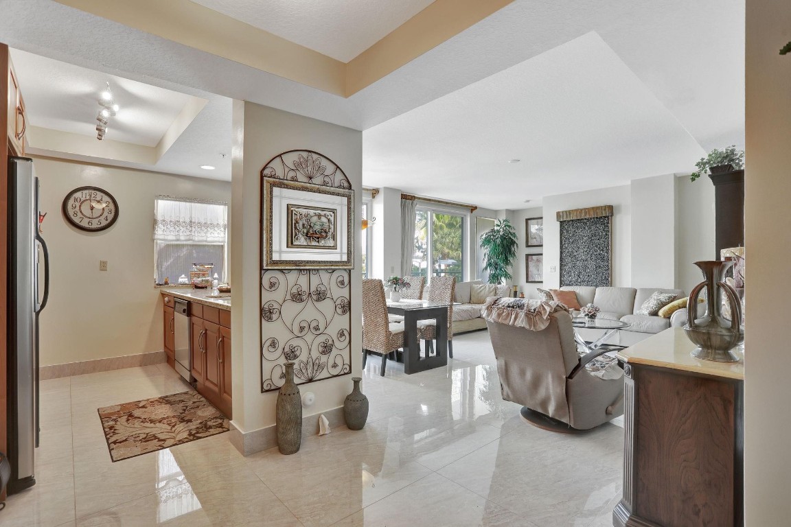 SILVER BEACH CONDO ONE - Residential