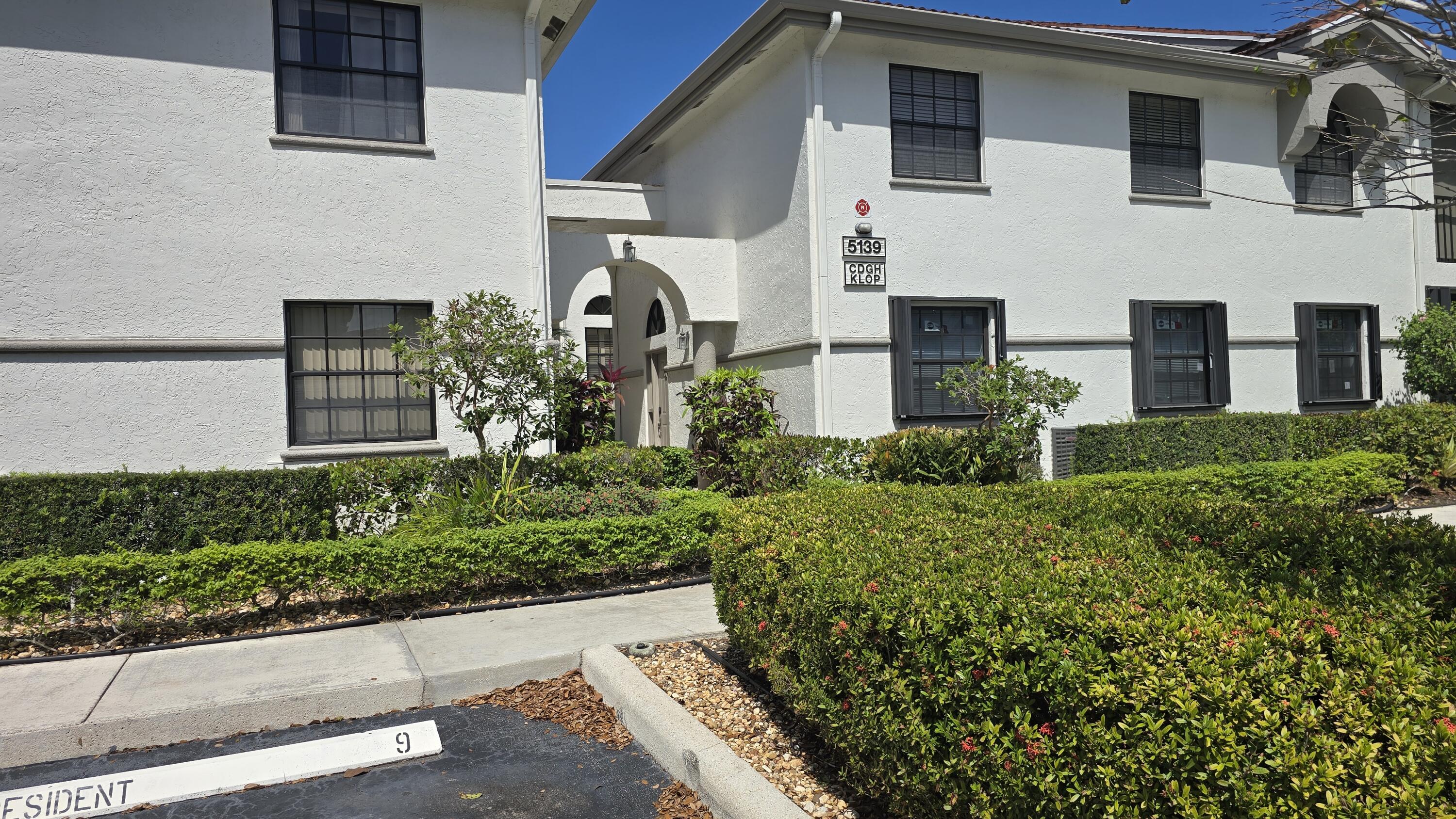 GIARDINO VILLAGE CONDOS - Residential Lease