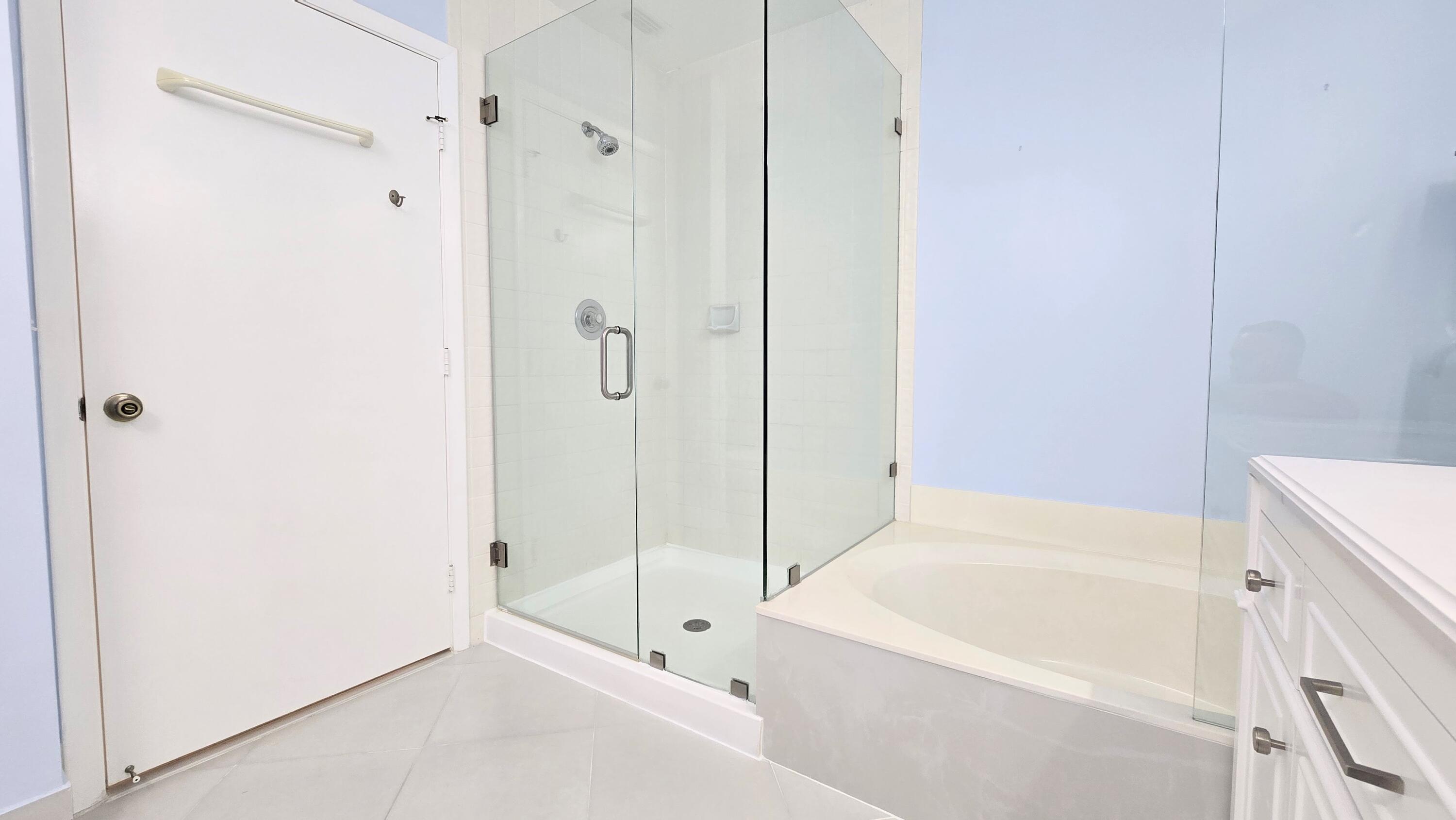 GIARDINO VILLAGE CONDOS - Residential Lease