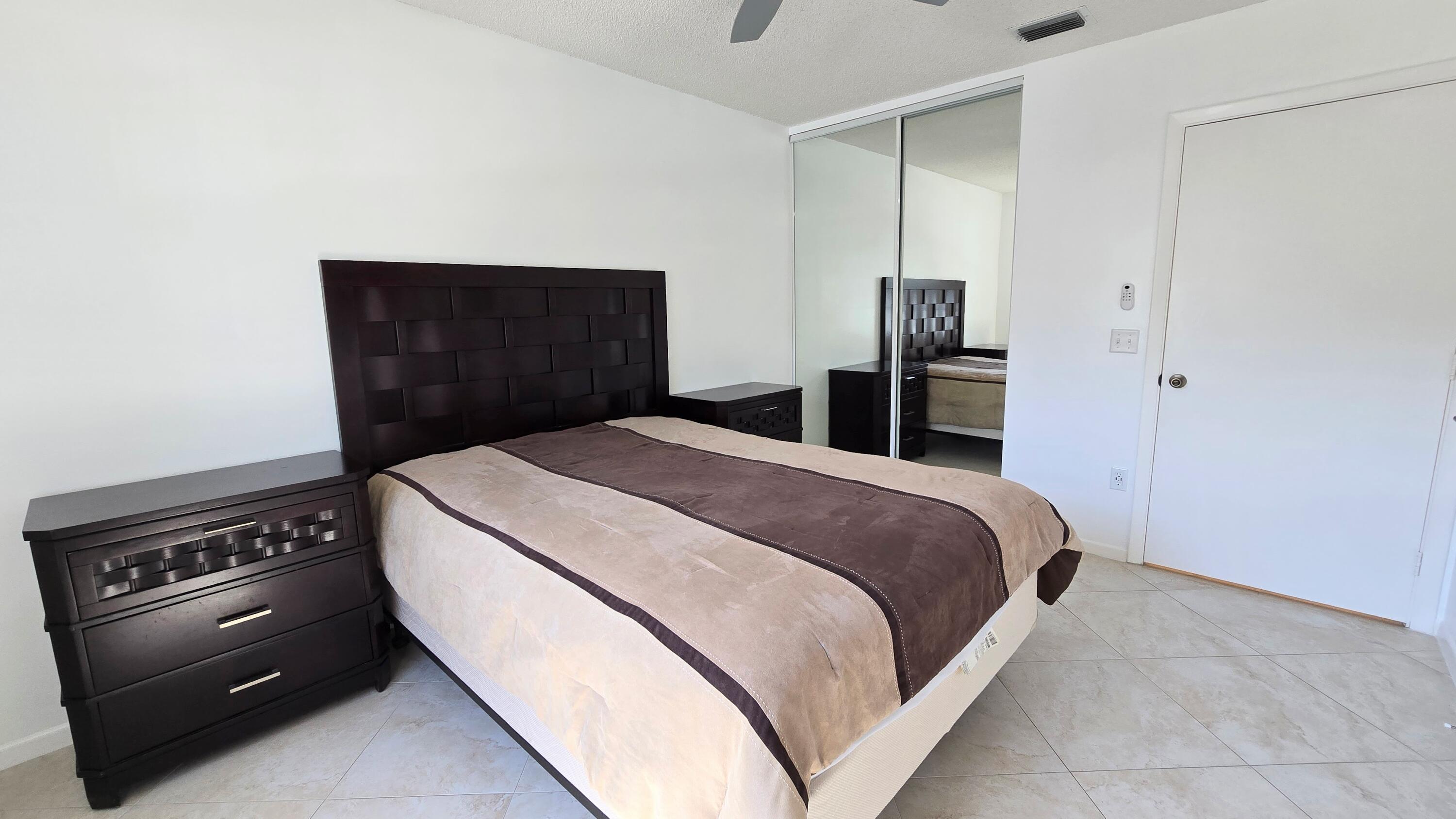 GIARDINO VILLAGE CONDOS - Residential Lease