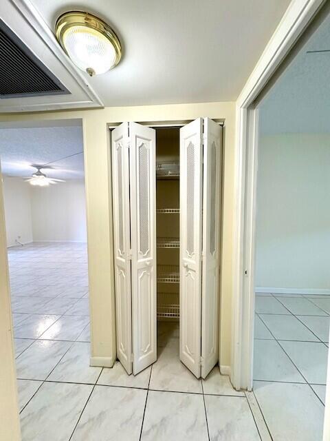 OXFORD CONDO - Residential