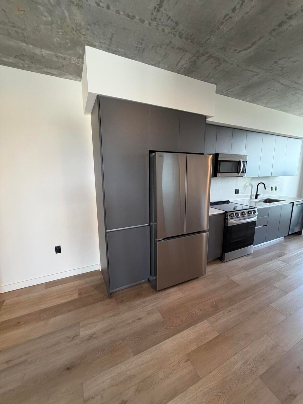 Photo of 307 SW 5th Street #710, Fort Lauderdale, FL 33315 (MLS # B26034977)