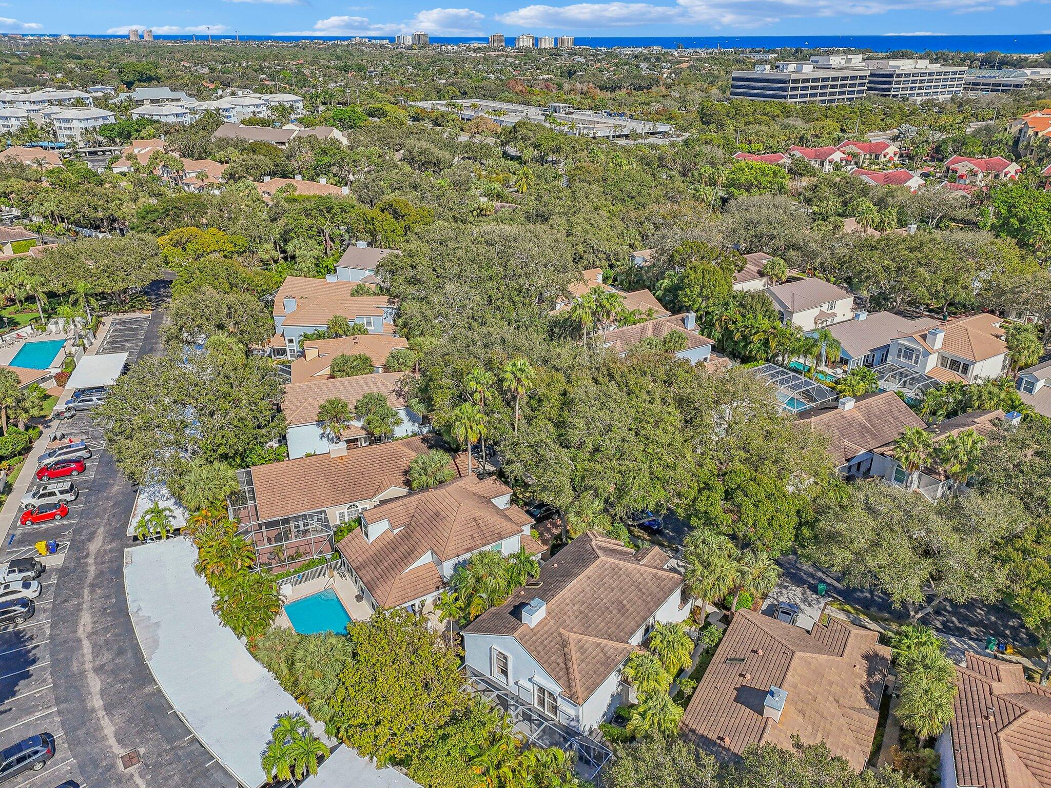 OAK HARBOUR 3 - Residential