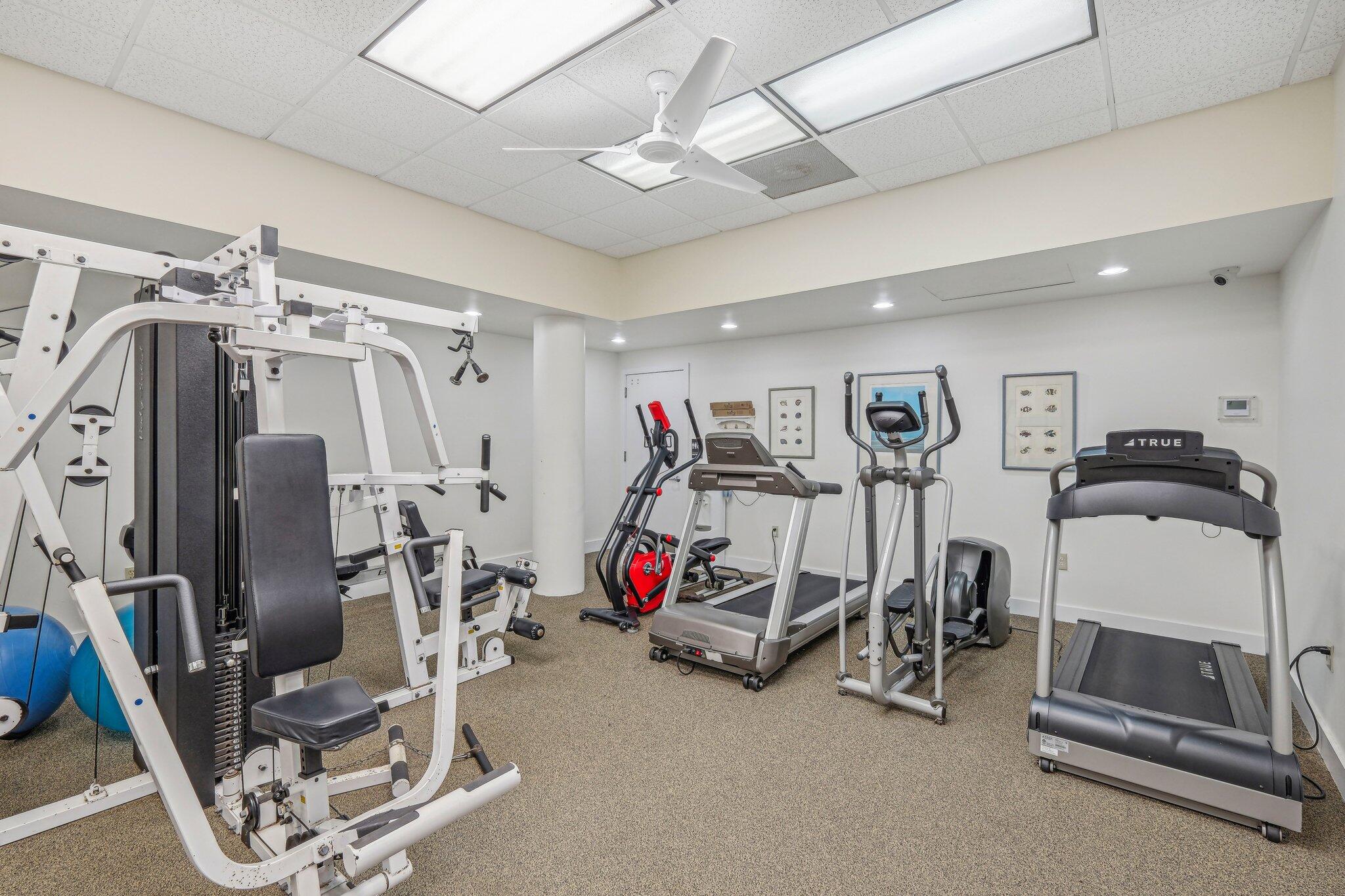 OAK HARBOUR 3 - Residential