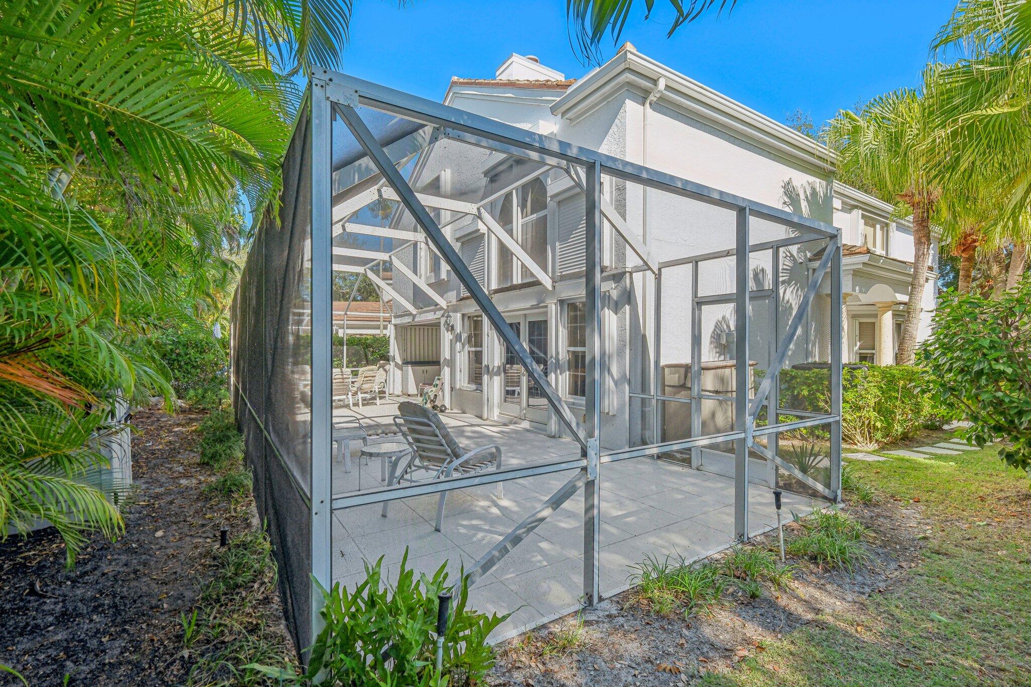 OAK HARBOUR 3 - Residential