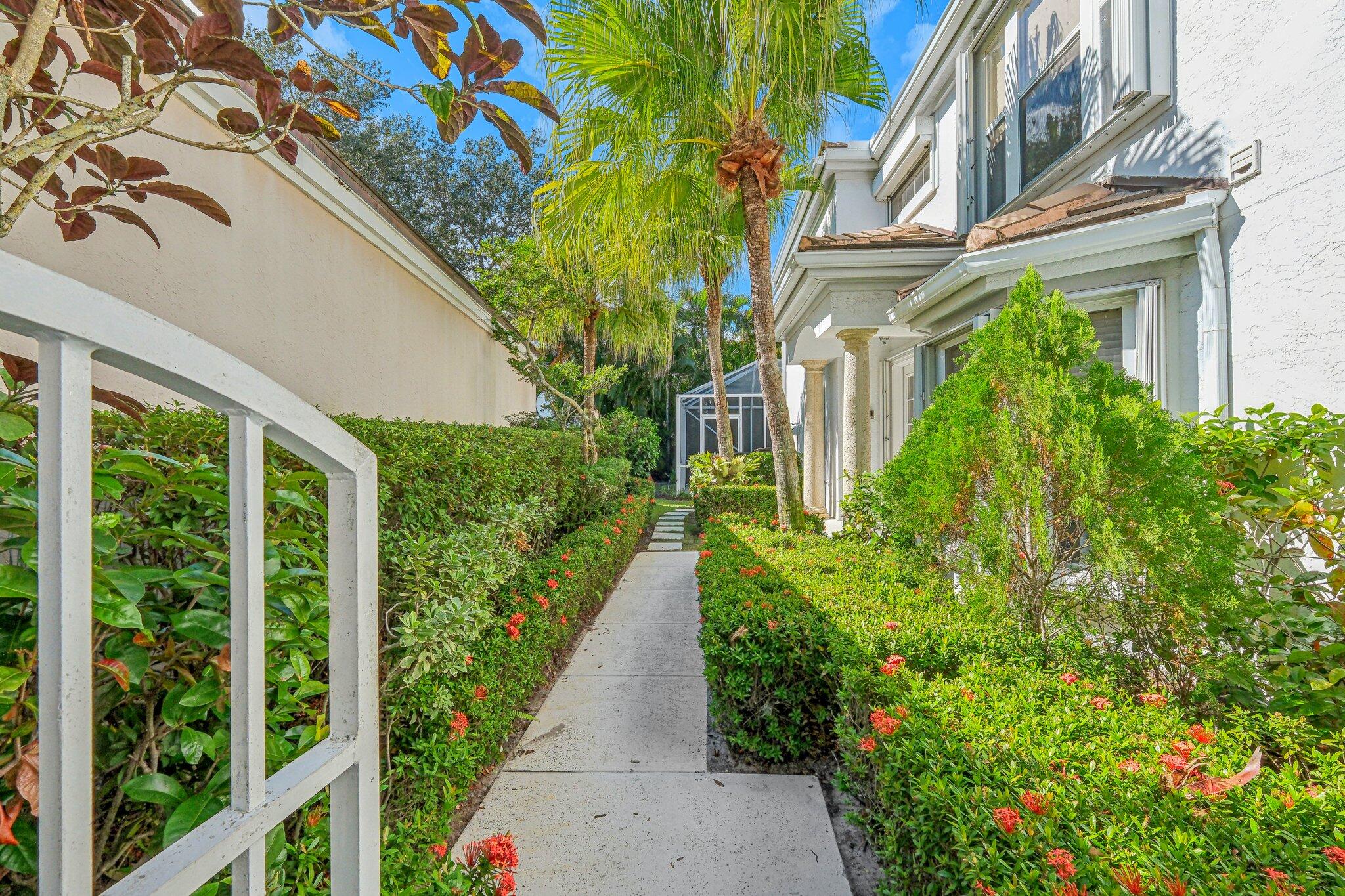 OAK HARBOUR 3 - Residential