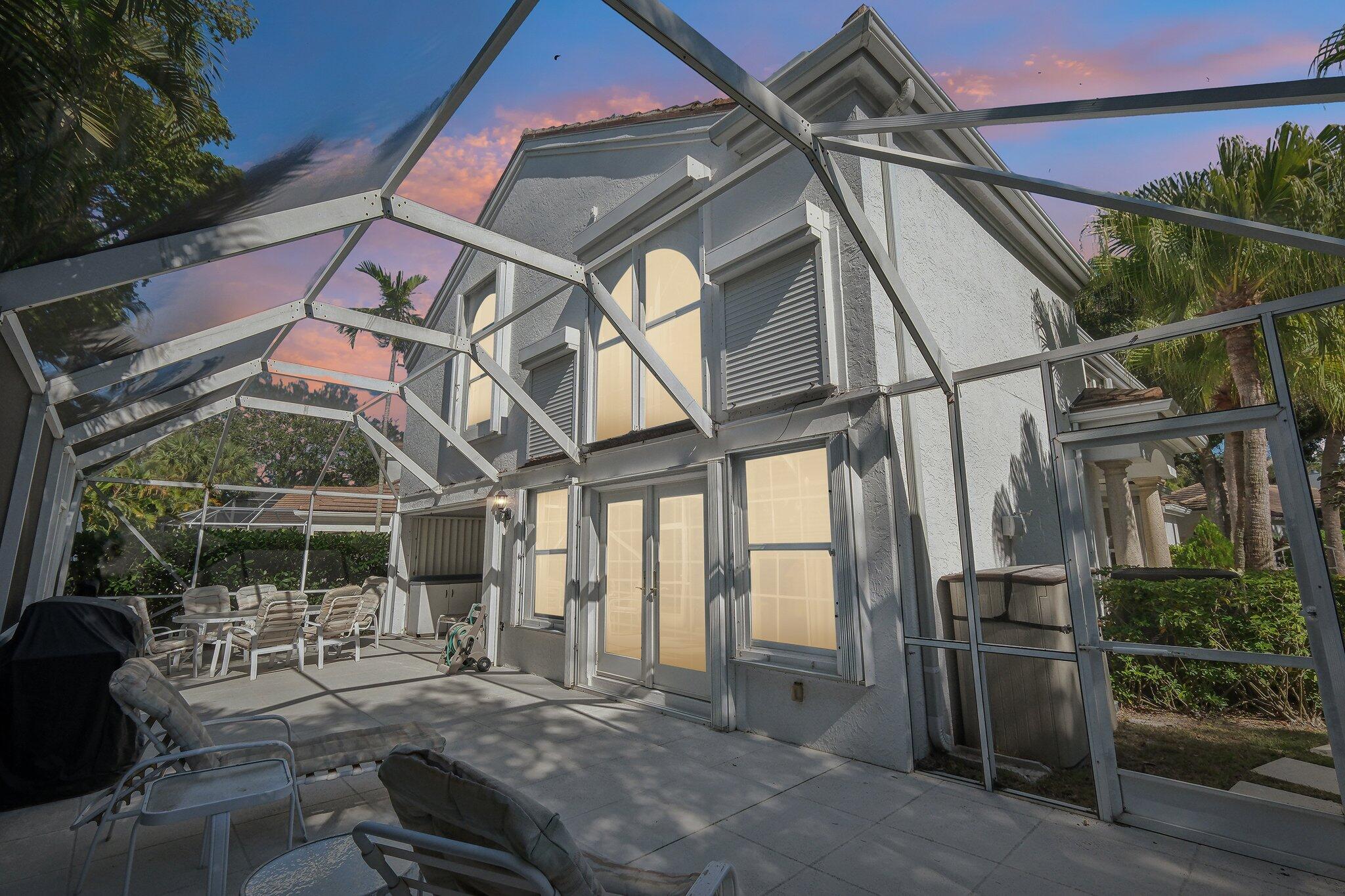 OAK HARBOUR 3 - Residential