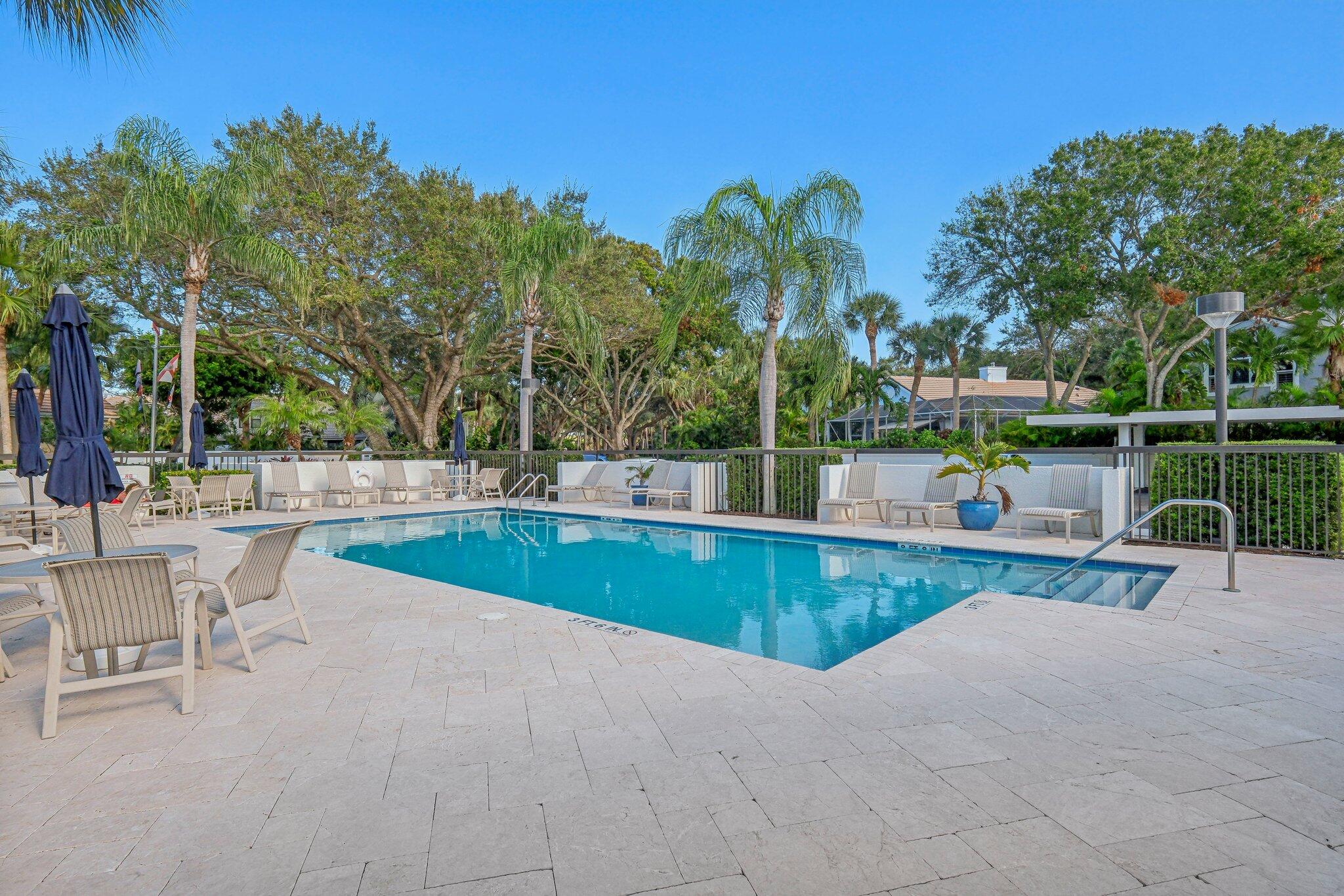 OAK HARBOUR 3 - Residential