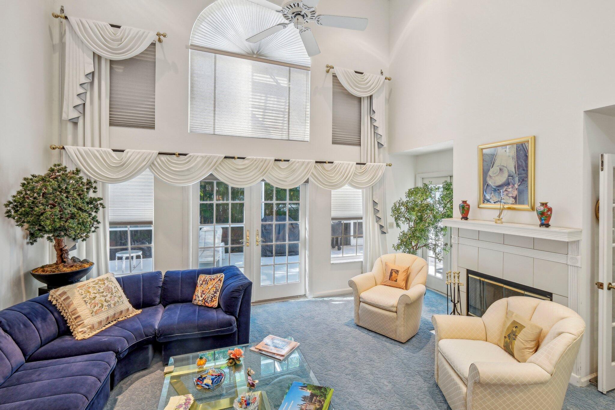 OAK HARBOUR 3 - Residential