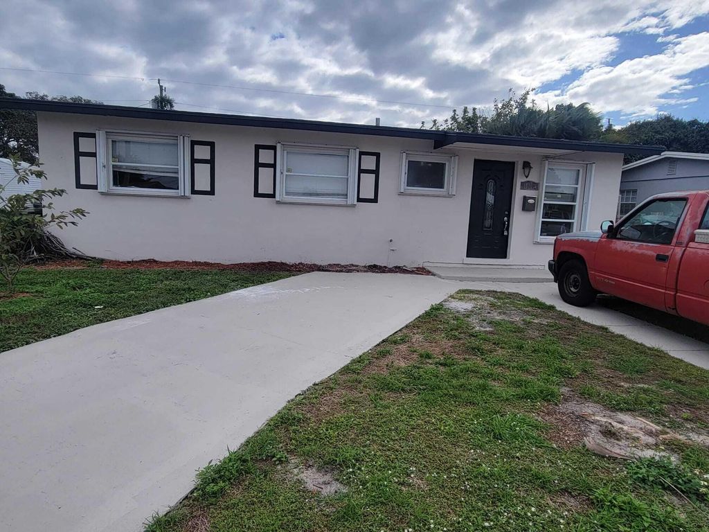 Photo of 1410 8th Street, West Palm Beach, FL 33401 (MLS # R10953265)