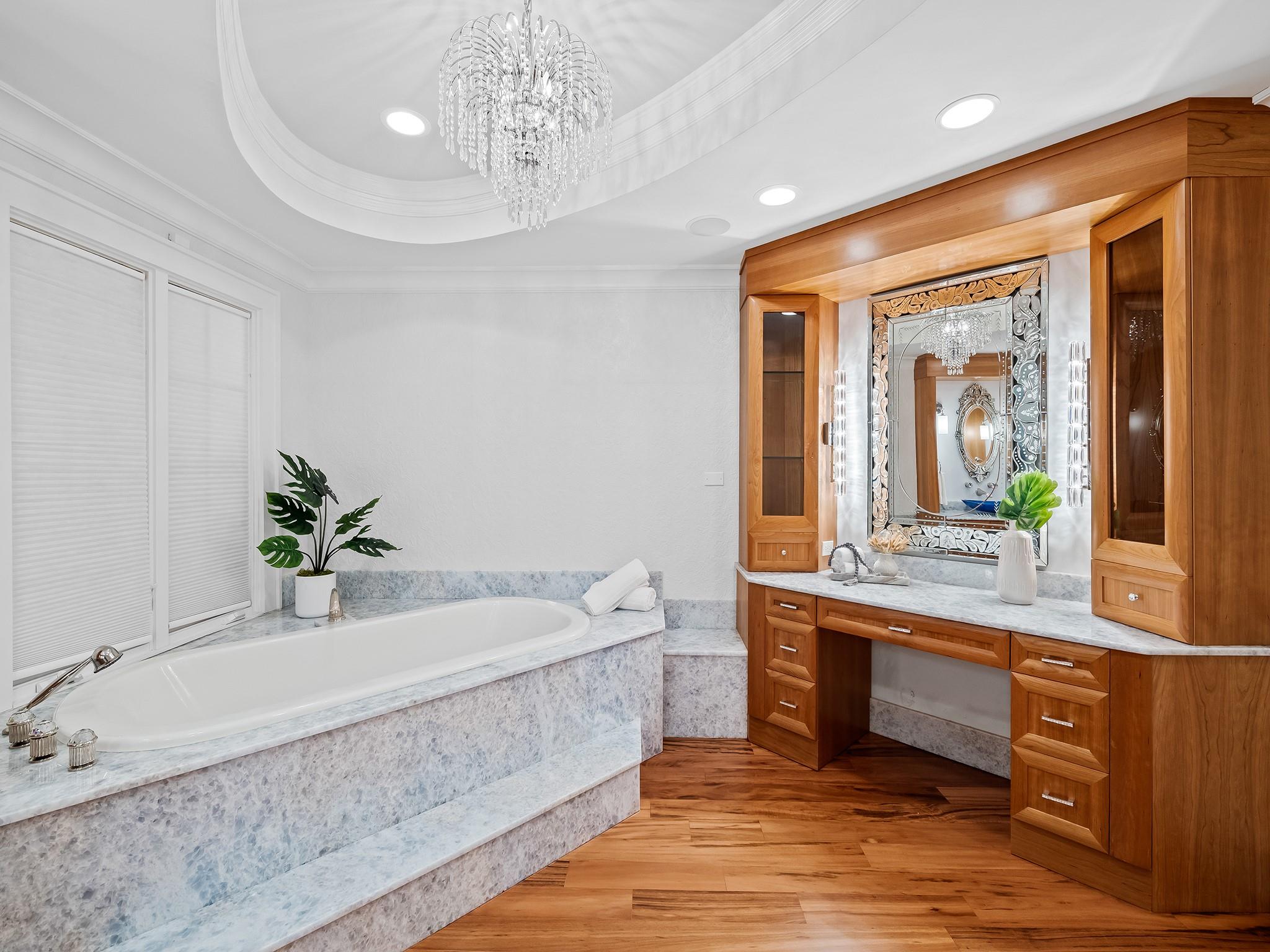 RIO VISTA ISLES - Residential