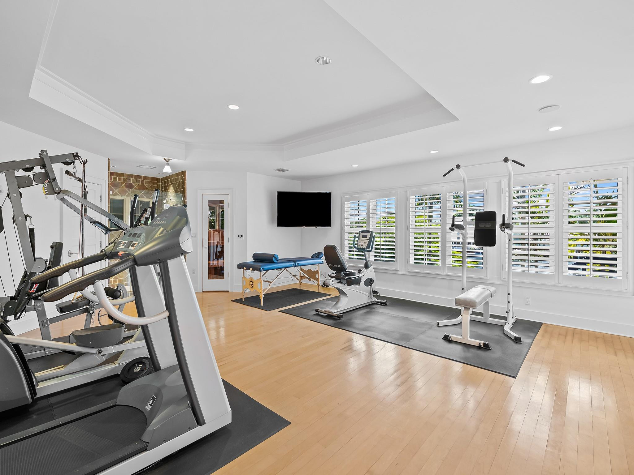 RIO VISTA ISLES - Residential