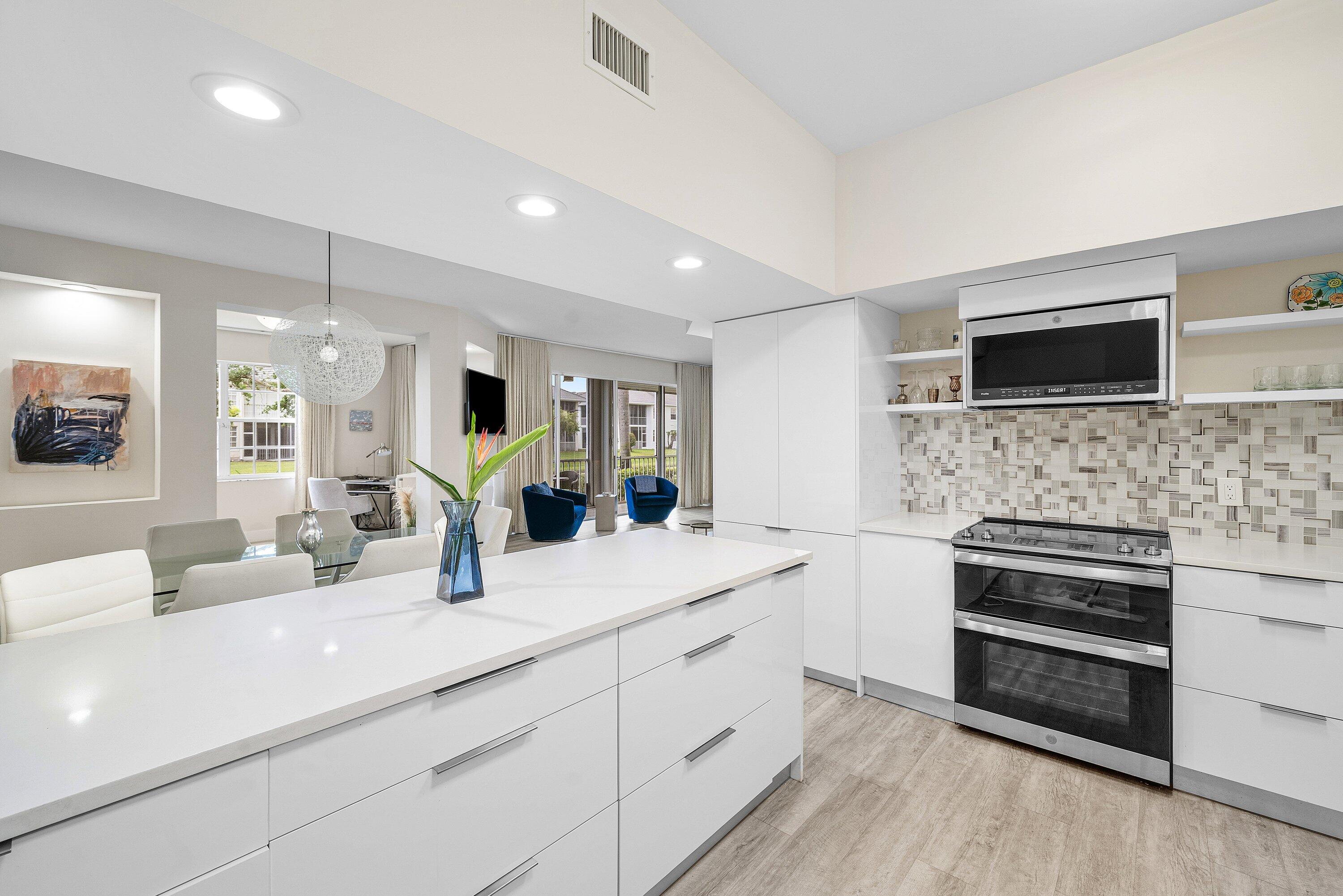 CATALINA / POLO CLUB - Residential