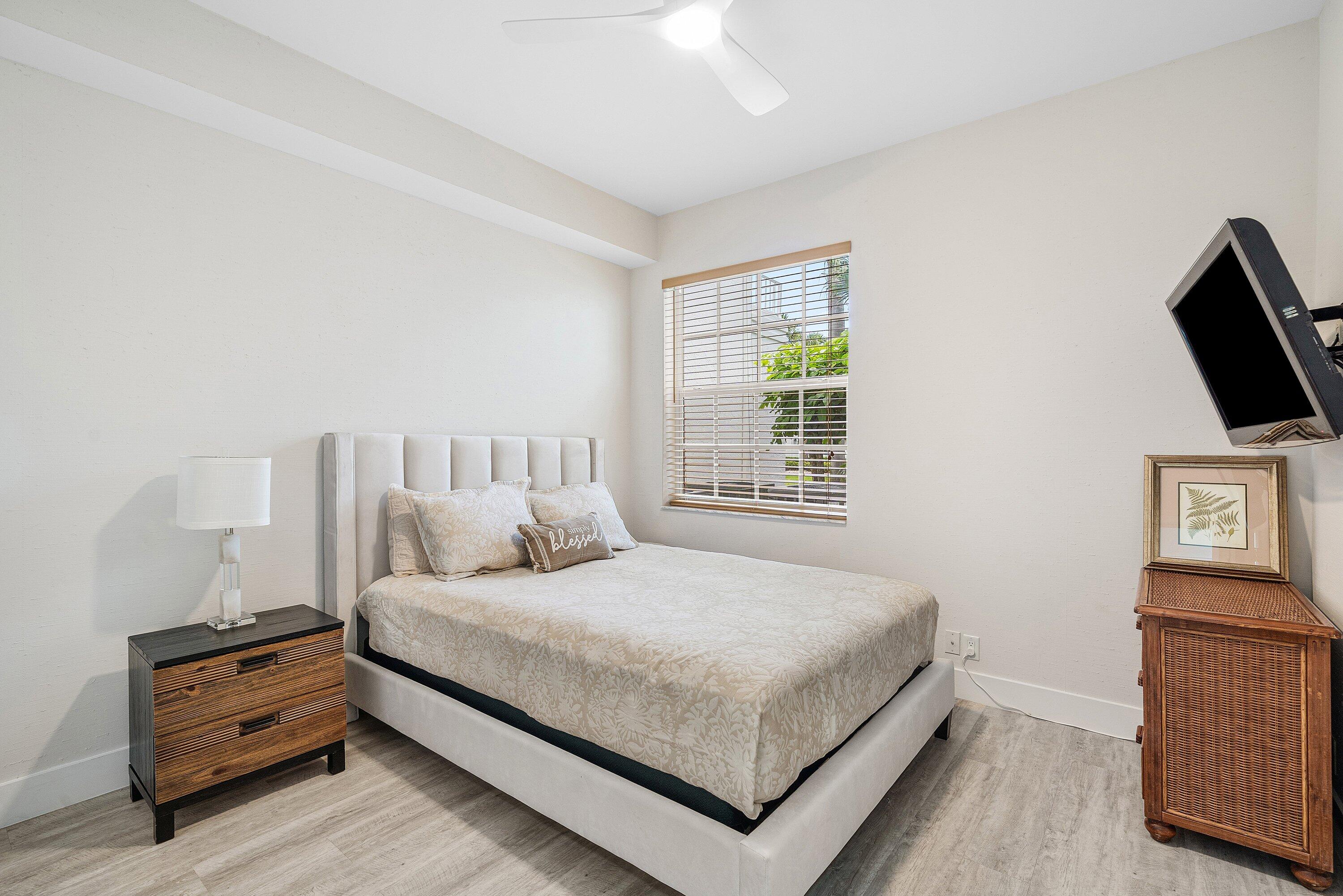 CATALINA / POLO CLUB - Residential