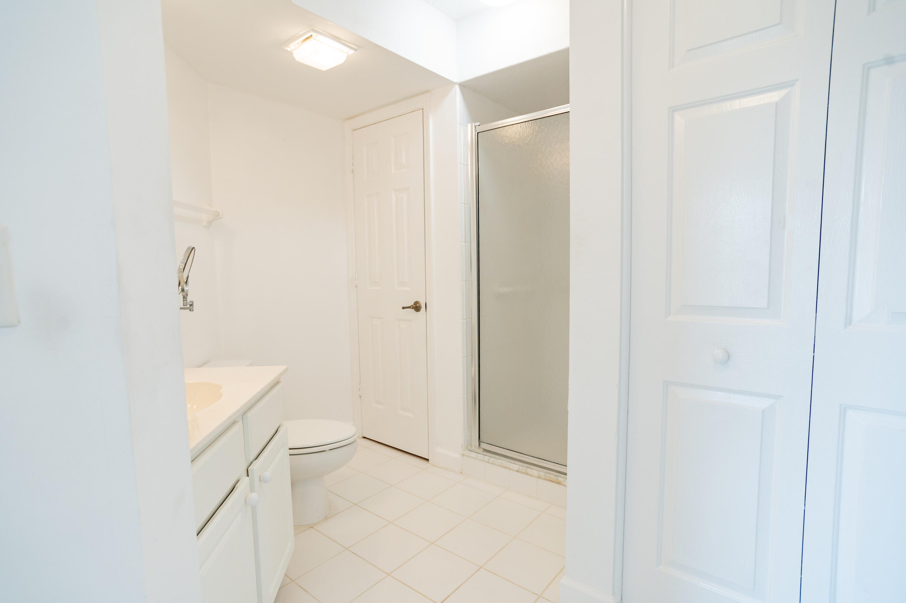 300 Grand Royale Circle 204, Vero Beach, FL, 32962/$179,900 3 300 Grand Royale Circle 204