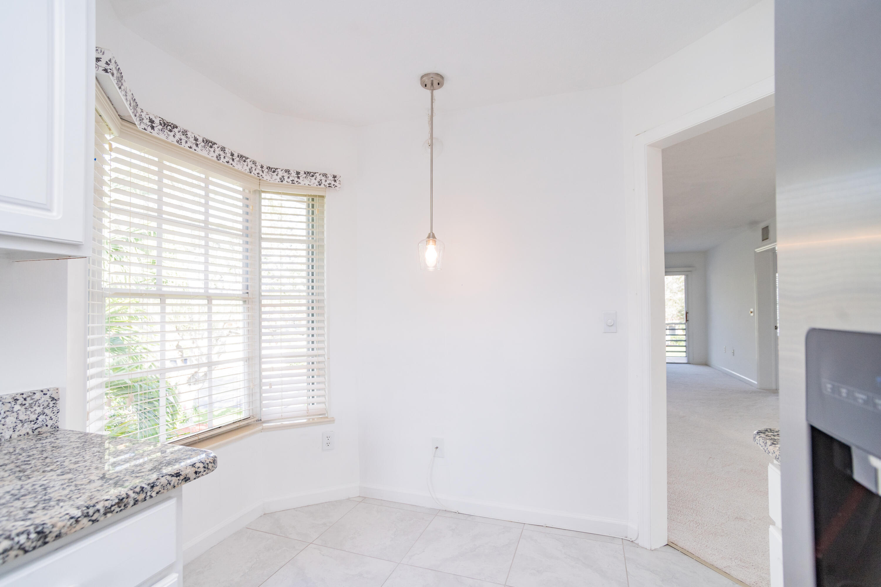 GRAND ROYALE CONDO (THE) - Residential