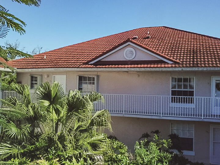 GRAND ROYALE CONDO (THE) - Residential