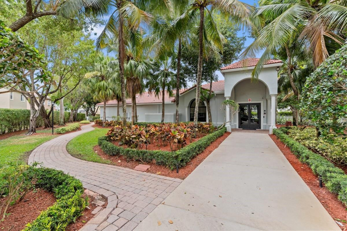 Lakeview West 158-44 B - Residential