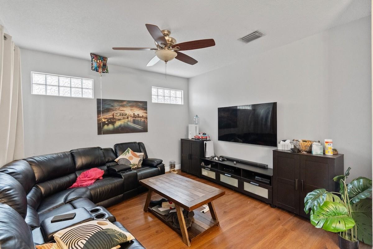 Lakeview West 158-44 B - Residential