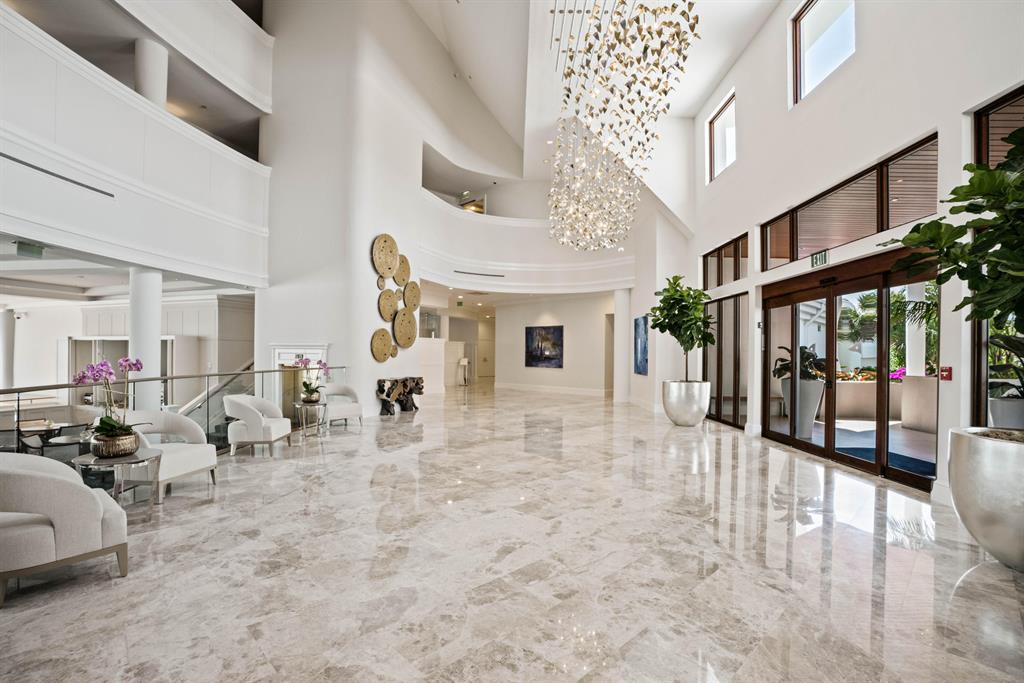 ADMIRALS COVE - Residential