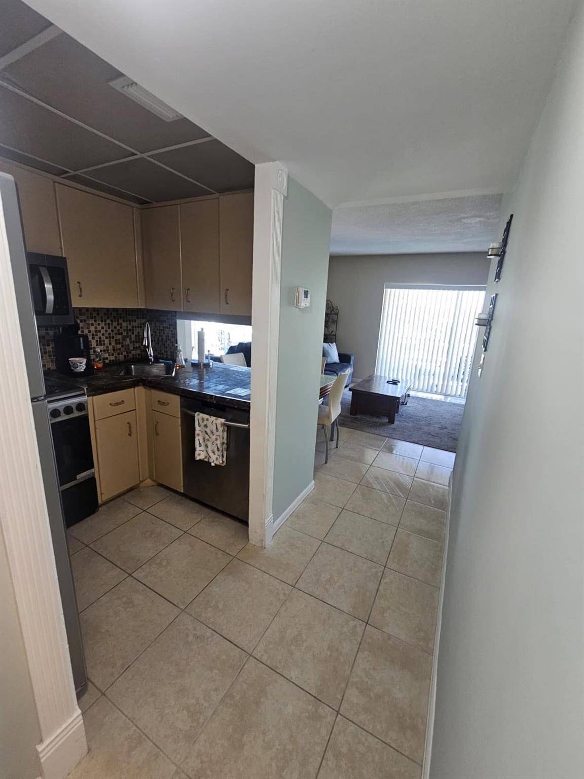 Lauderdale Tower - Residential Lease