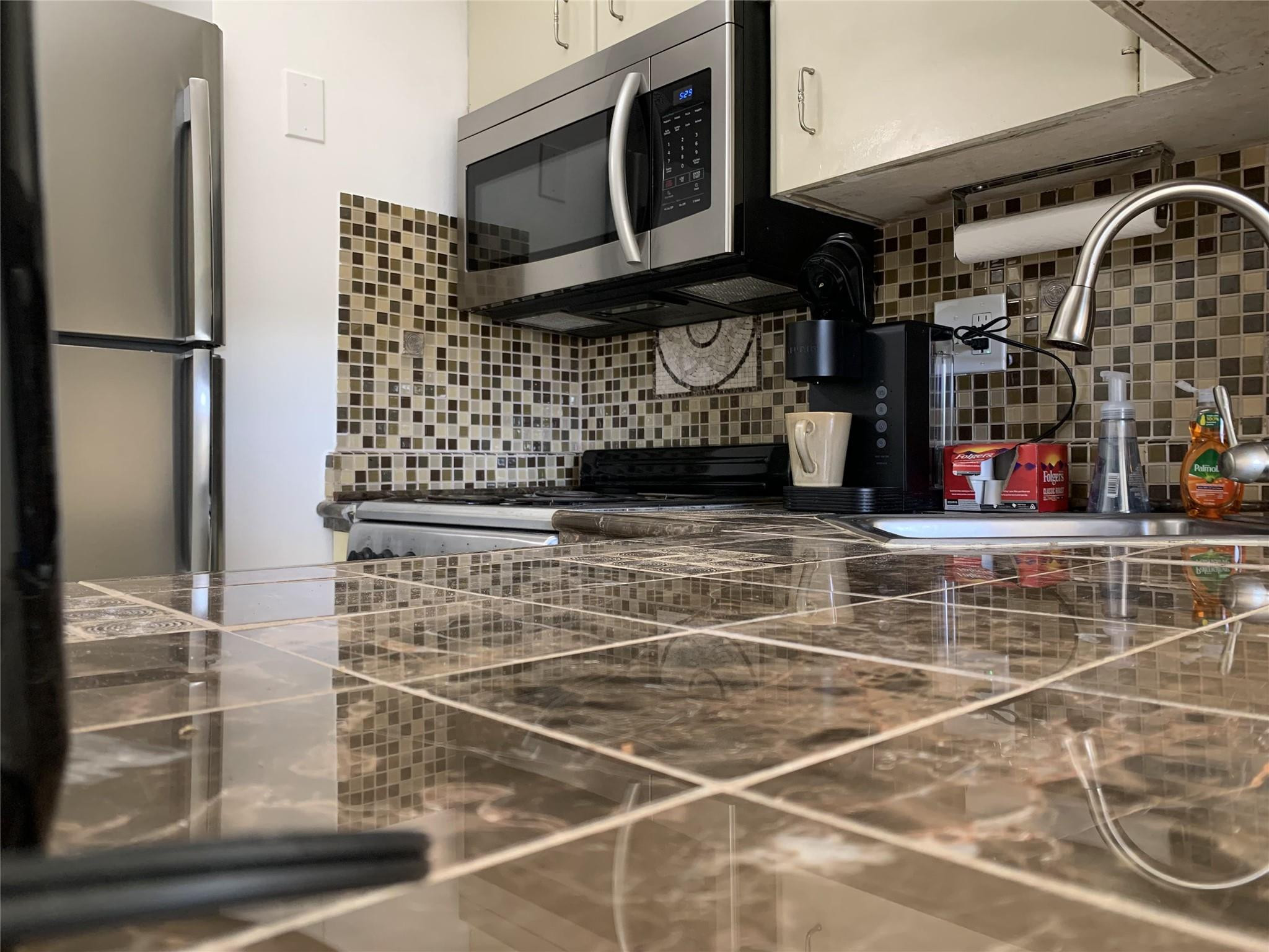 Lauderdale Tower - Residential Lease