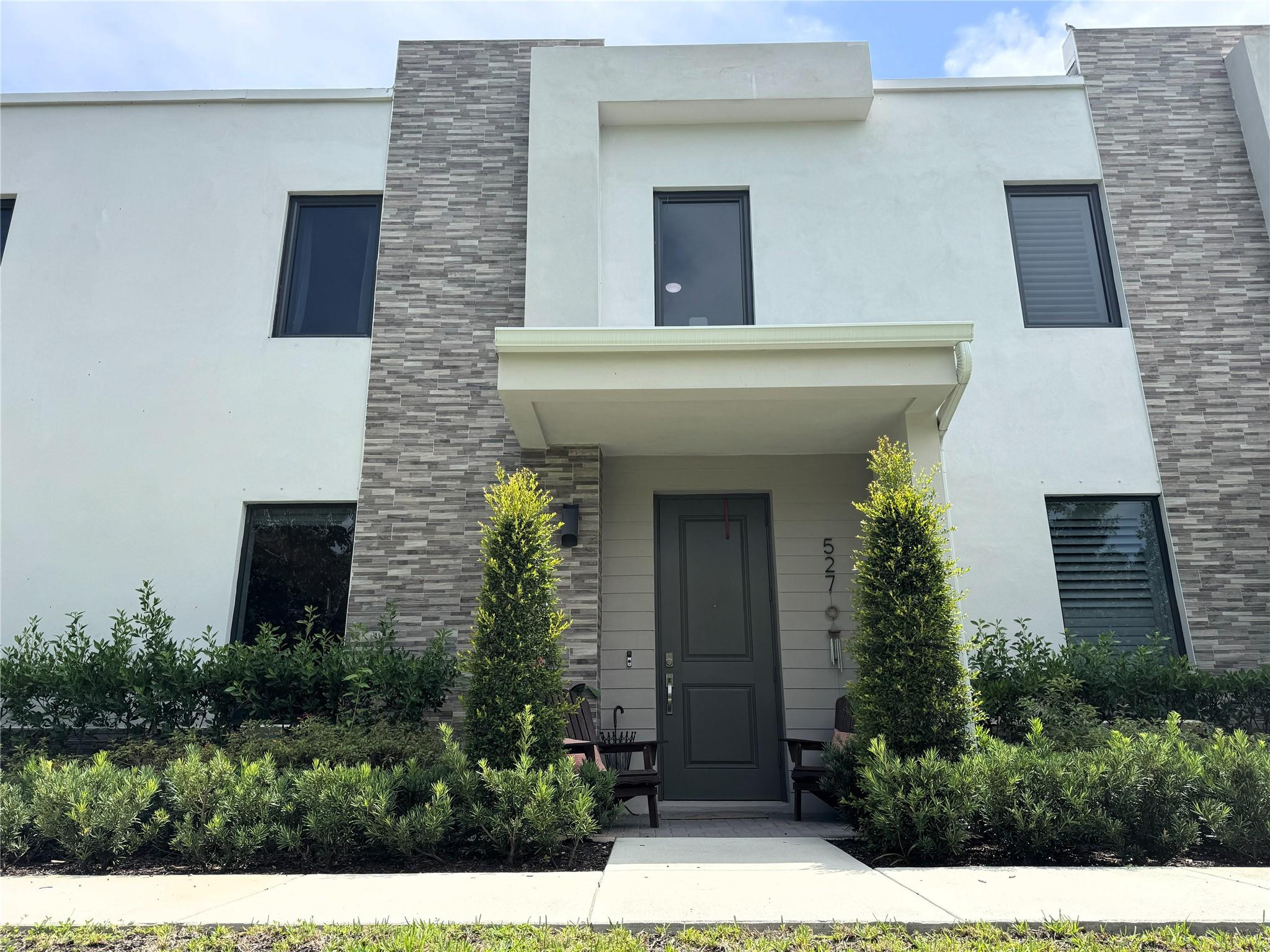 >>>Priced to sell<<< Stunning 3/2.5 townhome in Gardenia Park Community. Built 2022, this unit is turnkey. Features include impact windows, 9-ft ceilings, and an open-concept layout. Private fenced patio Resort-style amenities: pool, guest parking. Low HOA ($265/mo). Prime location near Wilton Drive, about 2 miles from Downtown Fort Lauderdale, 4 miles from Fort Lauderdale Beach, 5 miles from Port Everglades (cruise terminal), Restaurants, Shopping, and about 7 miles from Hollywood/Fort Lauderdale airport. Easy access to I-95. Attached garage. Schedule you showing!!!