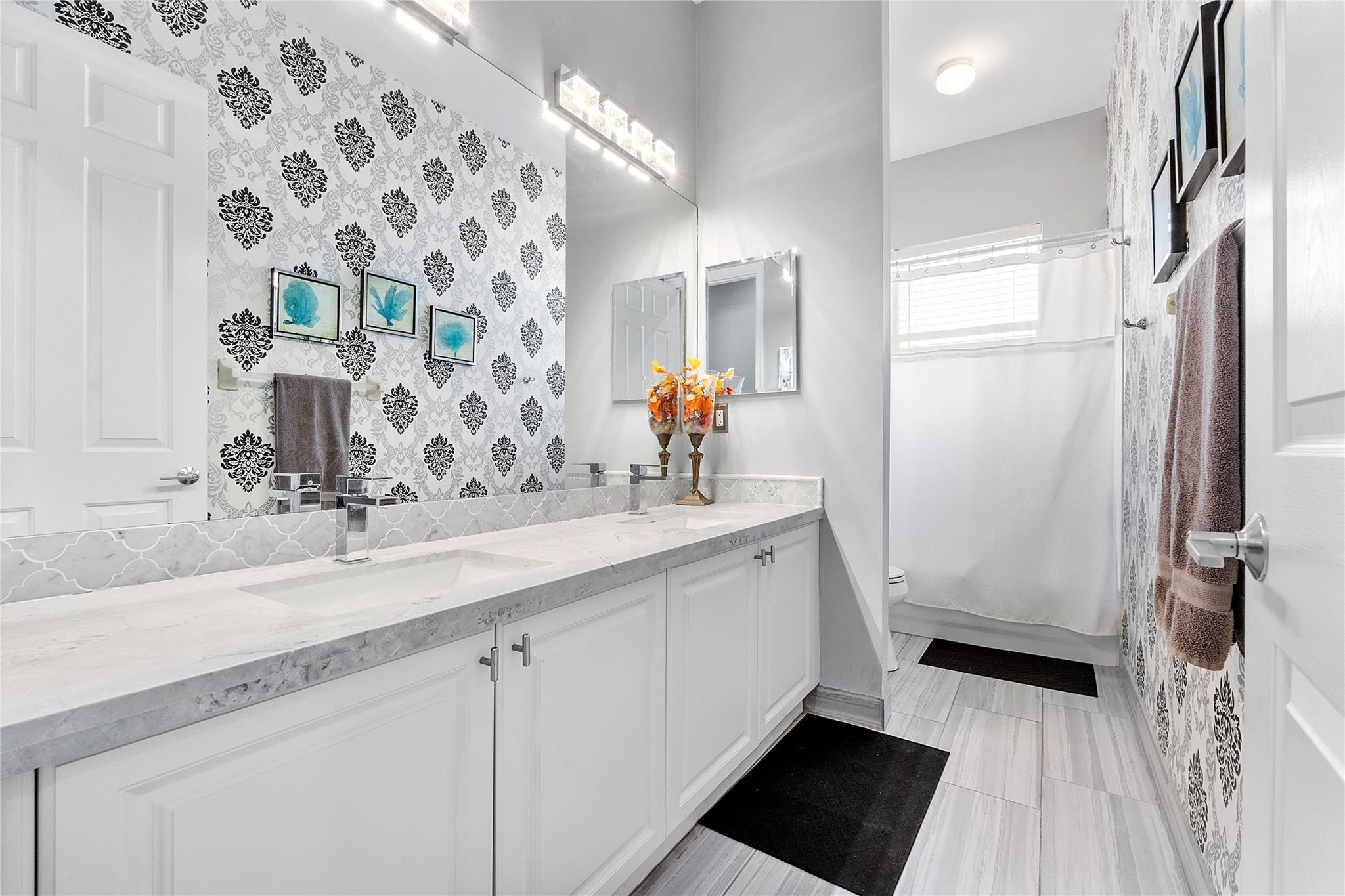 Heron Bay Central 171-23 - Residential