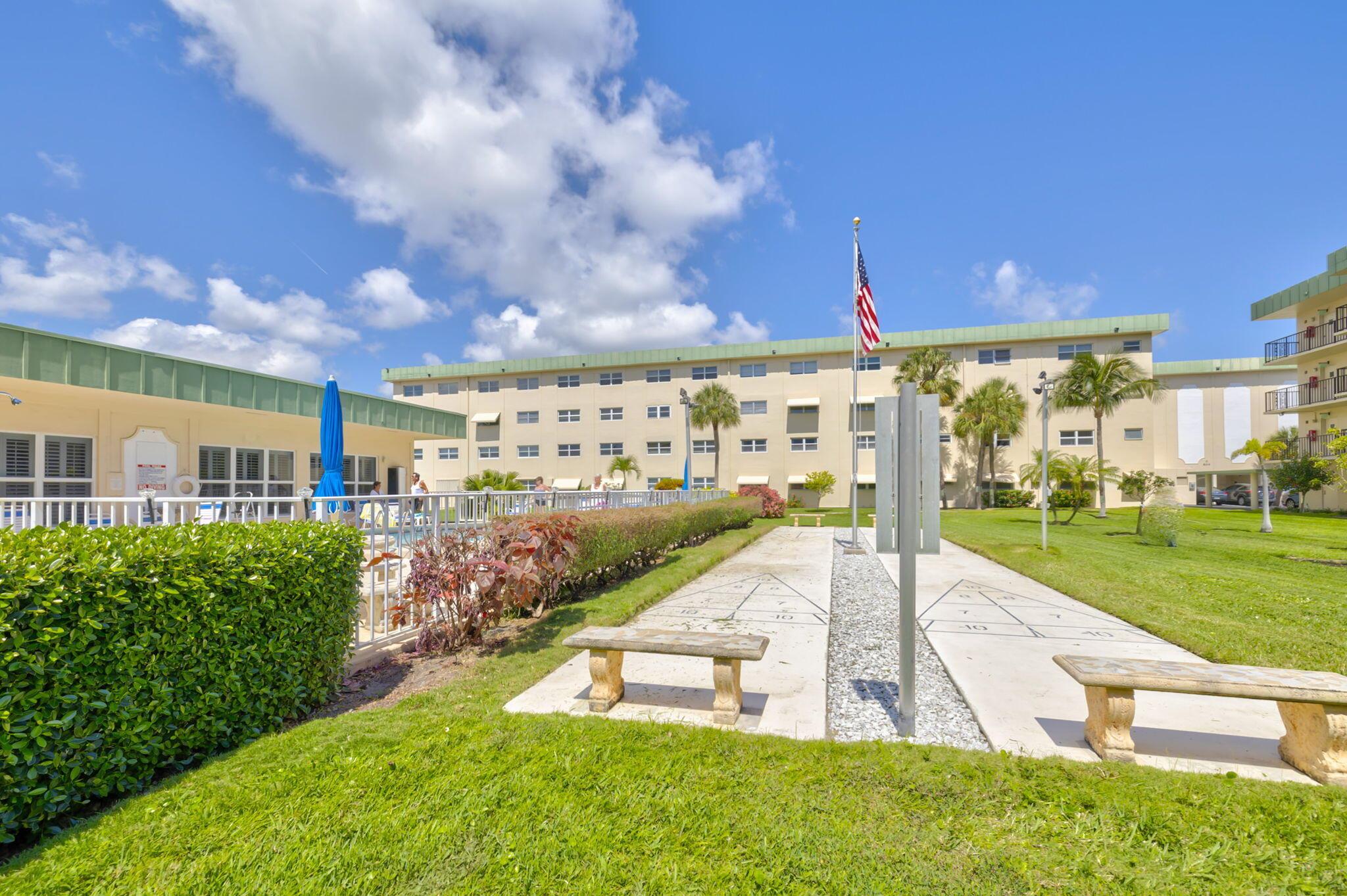 806 SE 7th Street 201