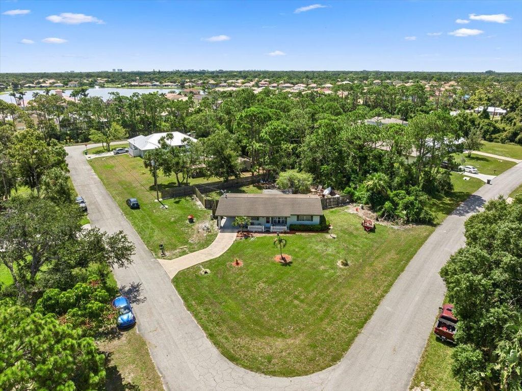 Photo of 6507 Deer Park Avenue, Fort Pierce, FL 34951 (MLS # R11116283)