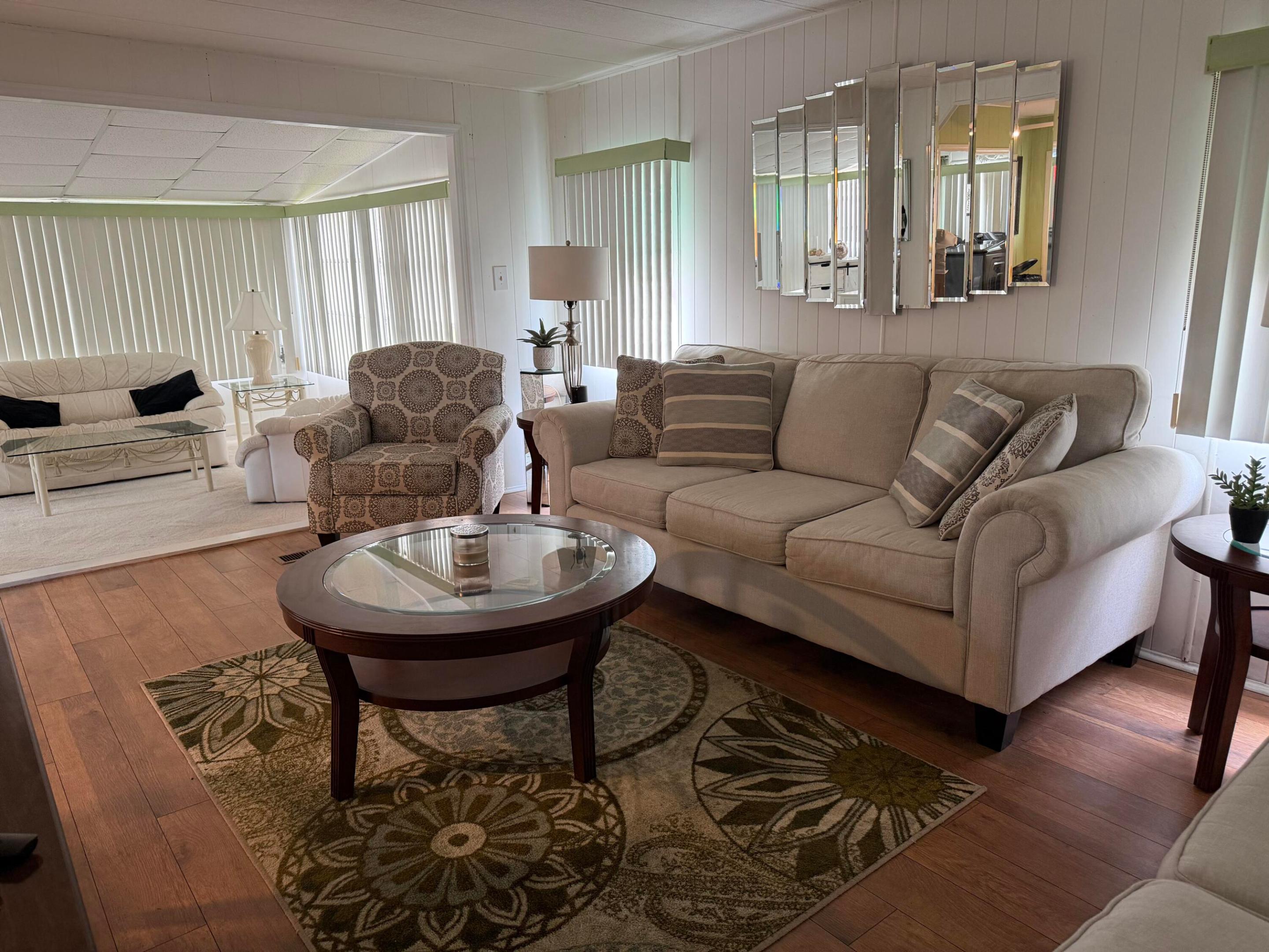 Spanish lakes One - Residential