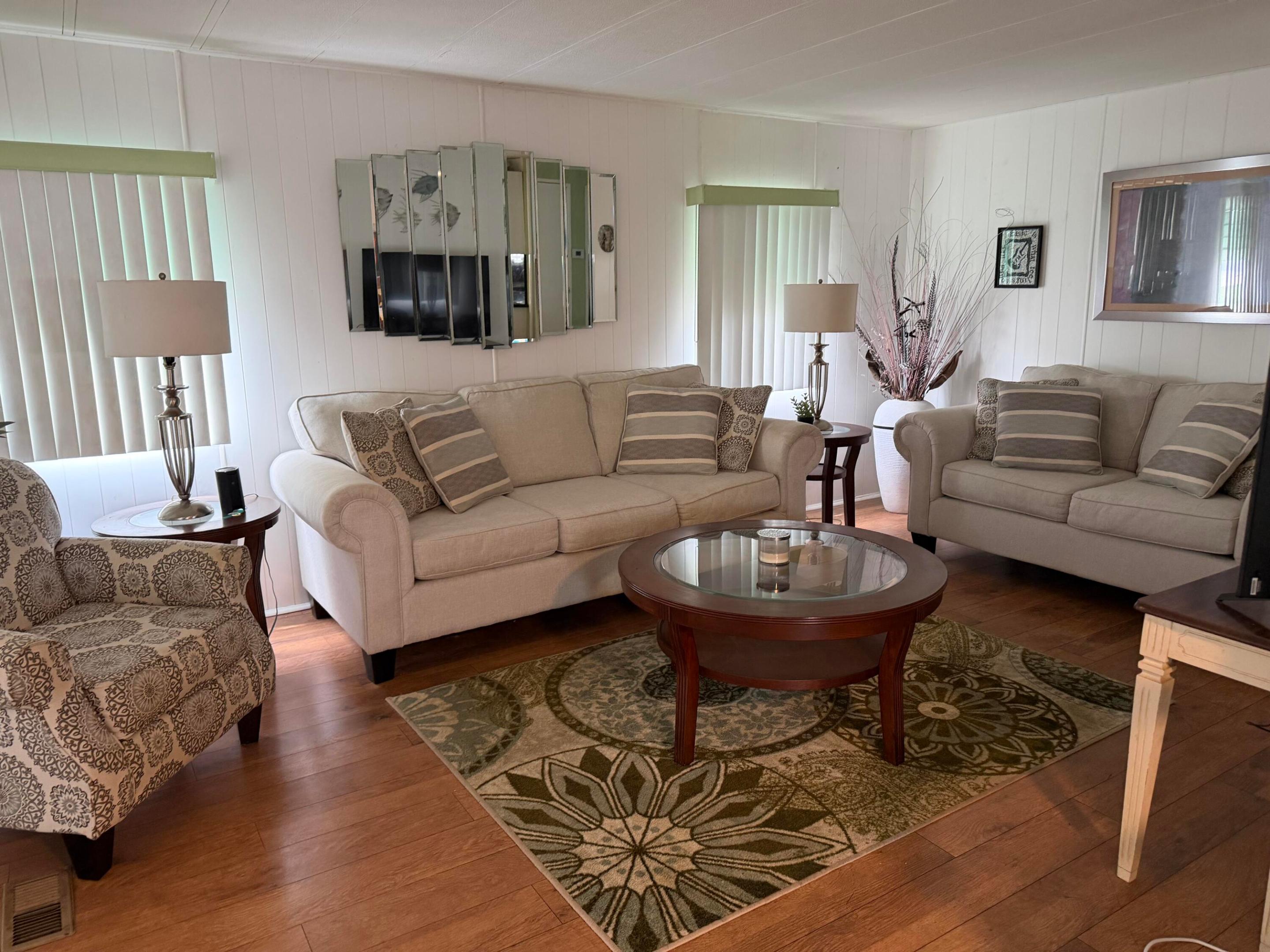 Spanish lakes One - Residential
