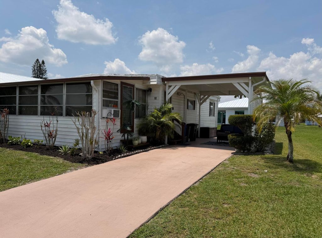 Photo of 52 Huarte Way, Port Saint Lucie, FL 34952 (MLS # B26025844)