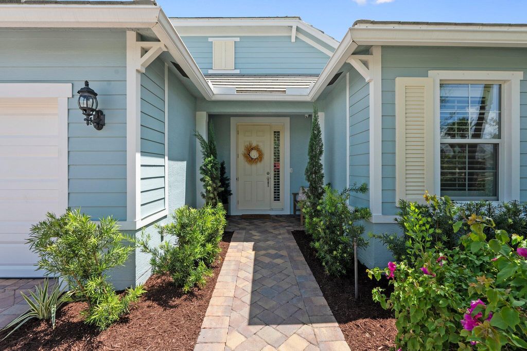 Photo of 709 SW Sun Circle, Palm City, FL 34990 (MLS # R11103784)