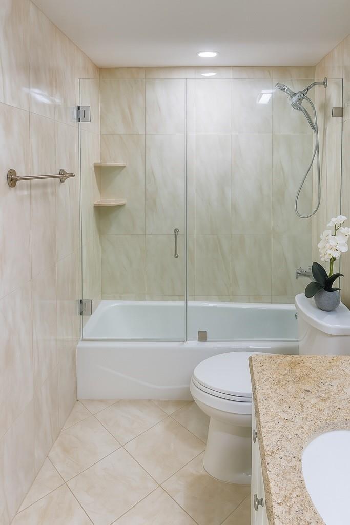 VALIANT HOUSE - Residential Lease