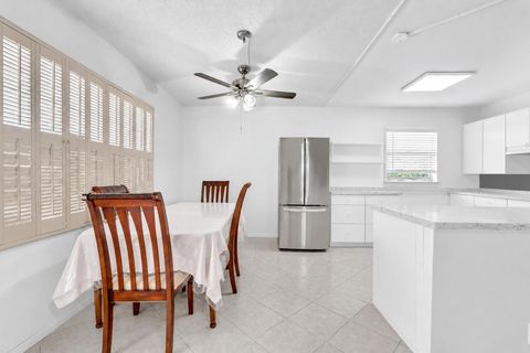 Tiny photo for 4001 Upminster J, Deerfield Beach, FL 33442 (MLS # B26048567)
