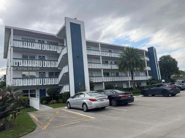Photo of 4001 Upminster J, Deerfield Beach, FL 33442 (MLS # B26048567)