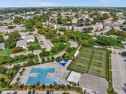 Tiny photo for 4001 Upminster J, Deerfield Beach, FL 33442 (MLS # B26048567)