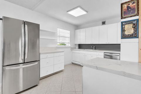 Tiny photo for 4001 Upminster J, Deerfield Beach, FL 33442 (MLS # B26048567)