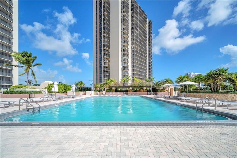 20301 W Country Club Dr 1222