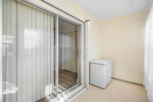 LAKESIDE POINT APT 3 COND - Residential Lease