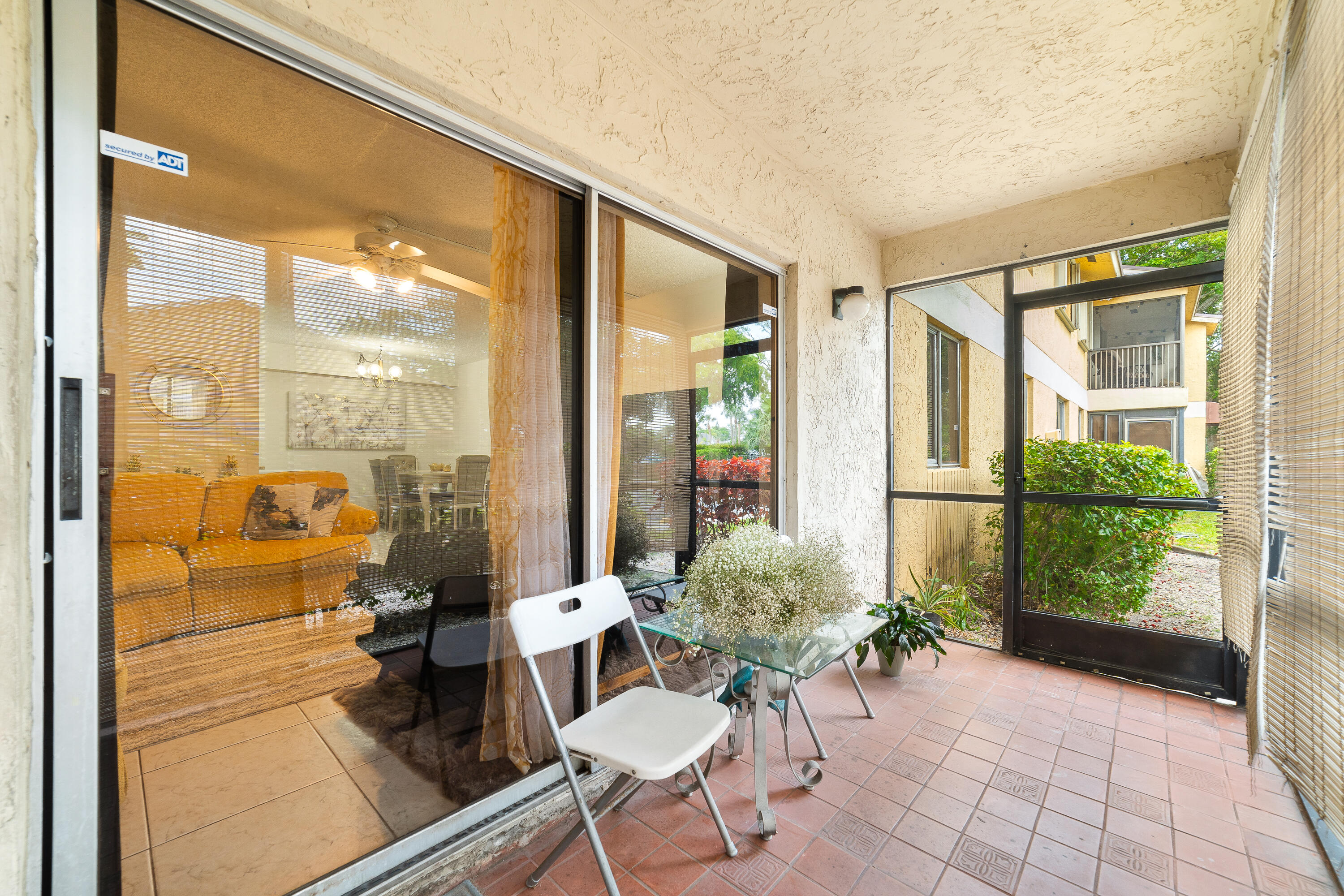 OAKLAND FOREST CLUB CONDO - Residential
