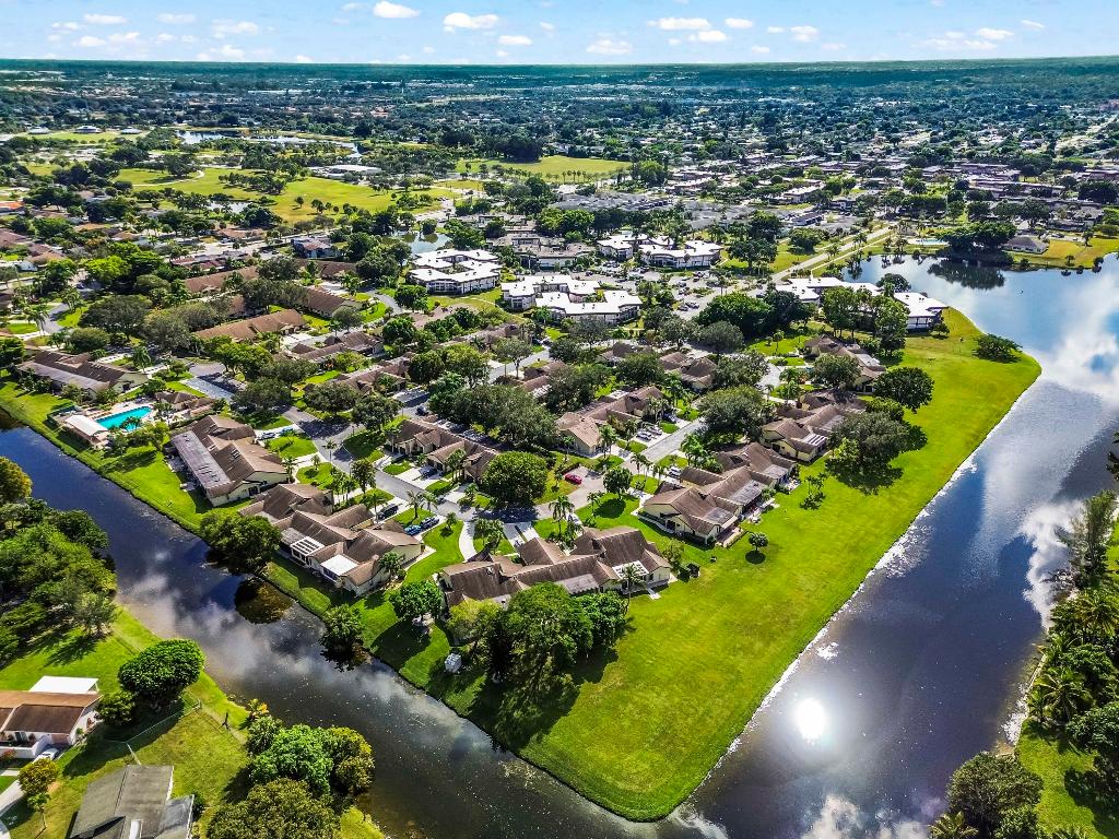 GREENWAY VILLAGE NORTH CONDO 2 - Residential