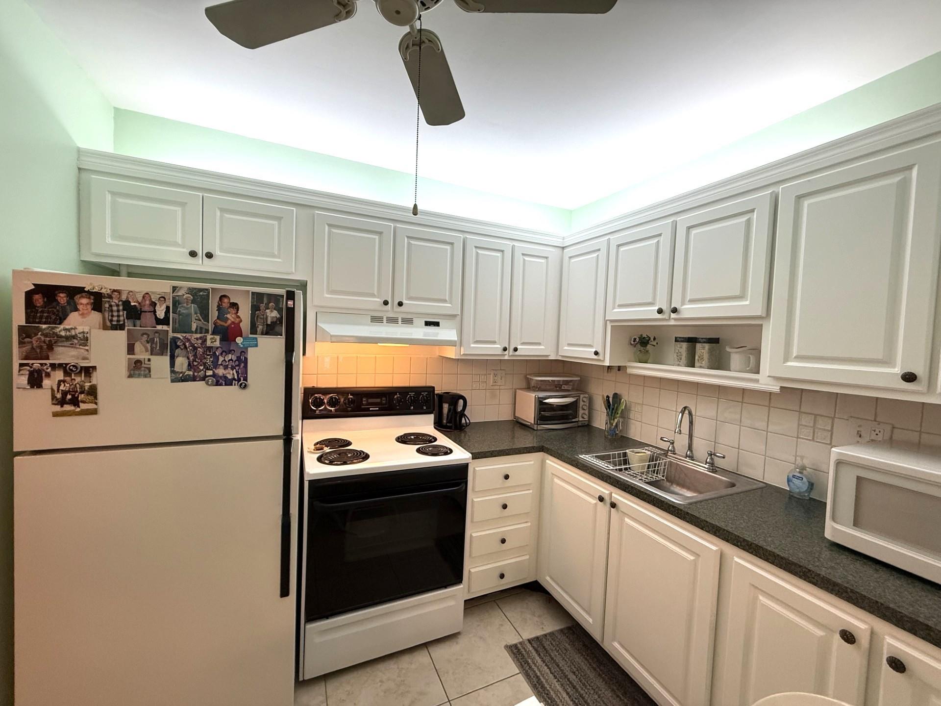 THE MEADOWS - Residential