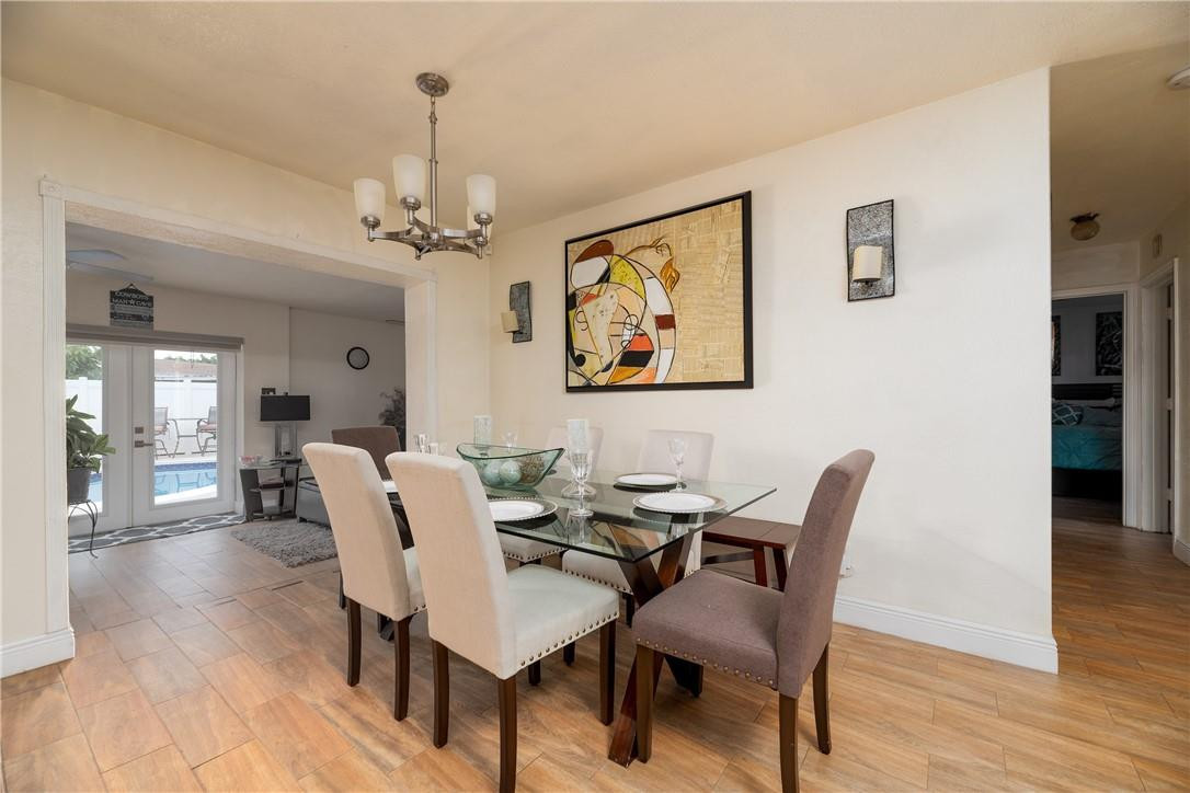 LAUDERDALE LAKES WEST GAT - Residential