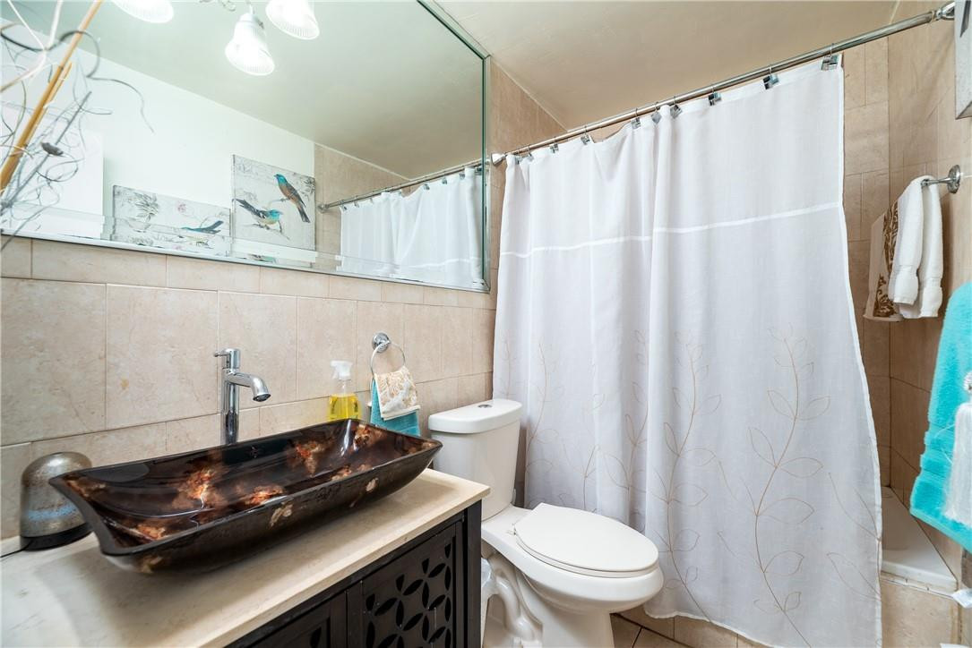 LAUDERDALE LAKES WEST GAT - Residential