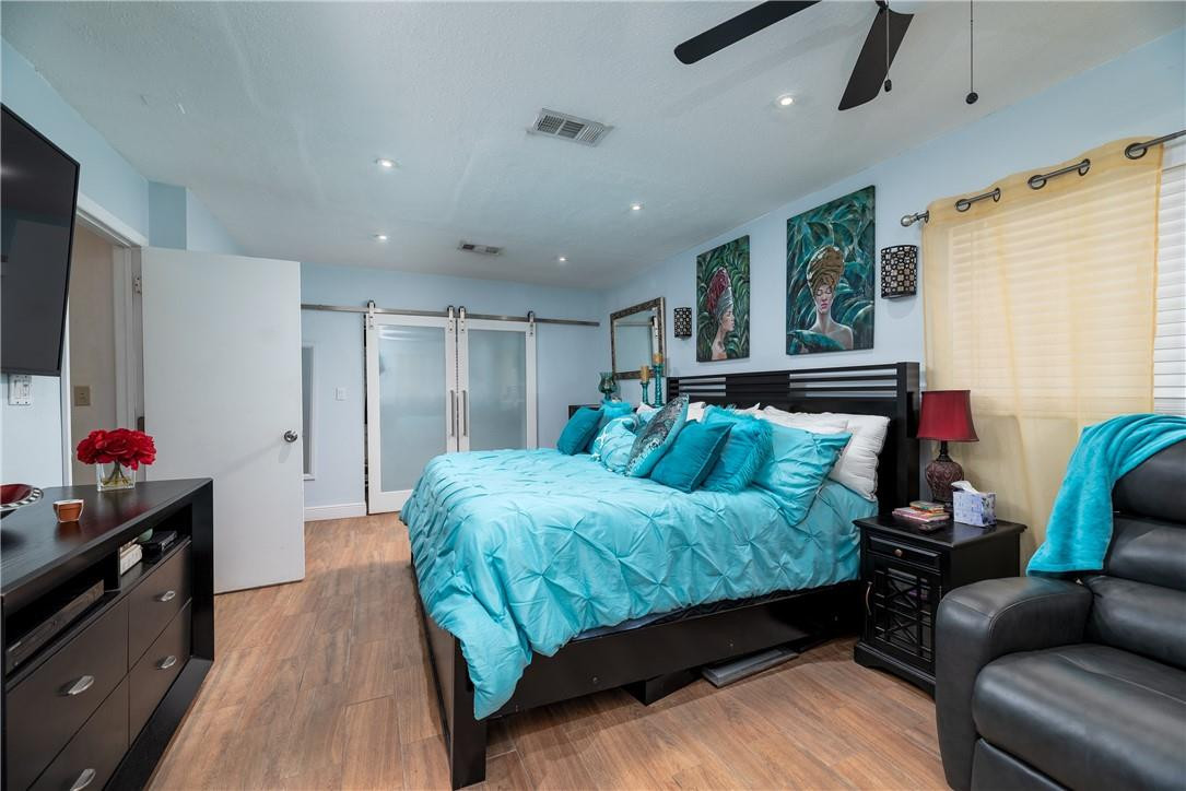 LAUDERDALE LAKES WEST GAT - Residential