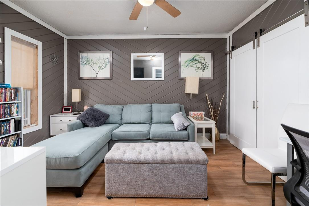 LAUDERDALE LAKES WEST GAT - Residential